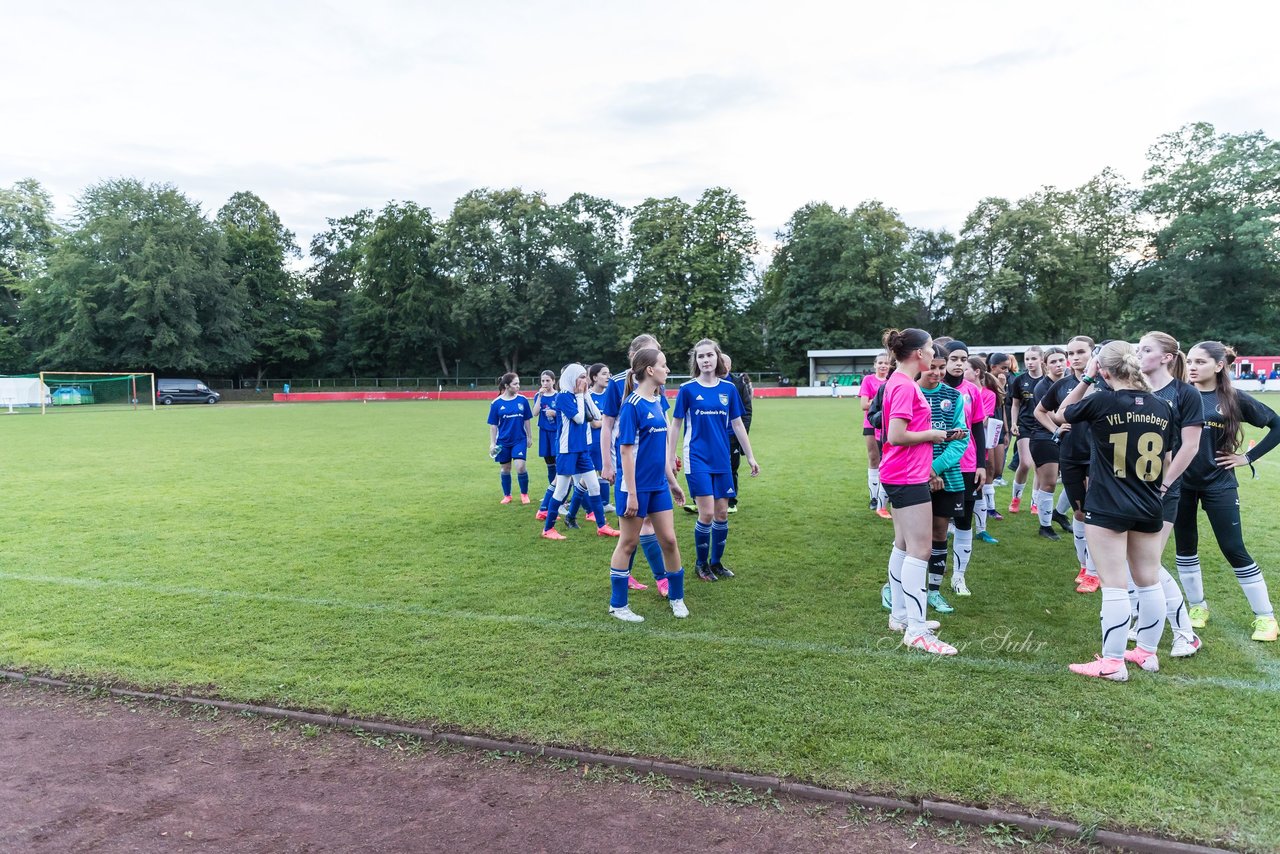 Bild 102 - Loewinnen Cup